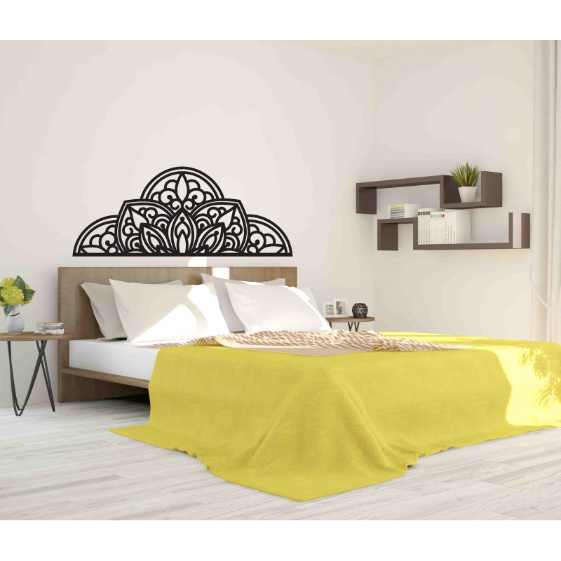 Drevený obraz na stenu polovičná mandala - BOHEMIA