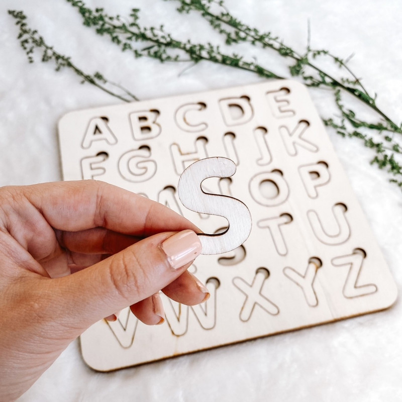 Drevená montessori vkladačka pre deti - ABECEDA...