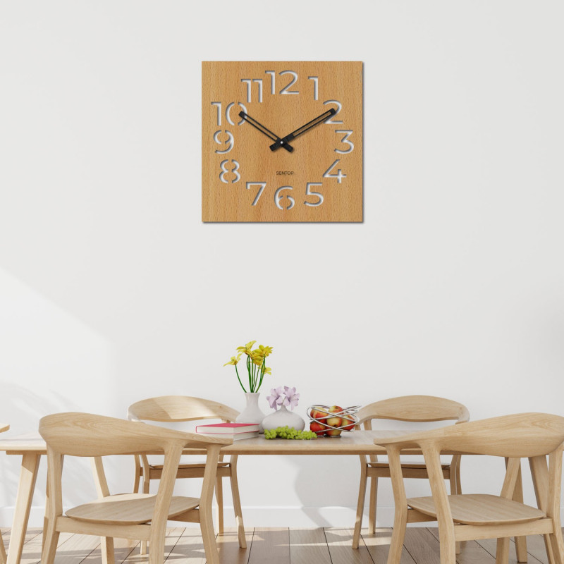 Moderné drevené hodiny na stenu s minimalistickým dizajnom