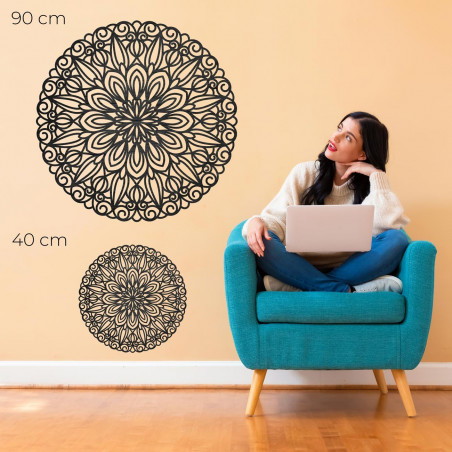 Elegantná drevená mandala na stenu