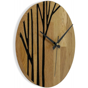 Elegantné drevené hodiny s prírodnou kresbou dreva a kontrastným vzorom. 2