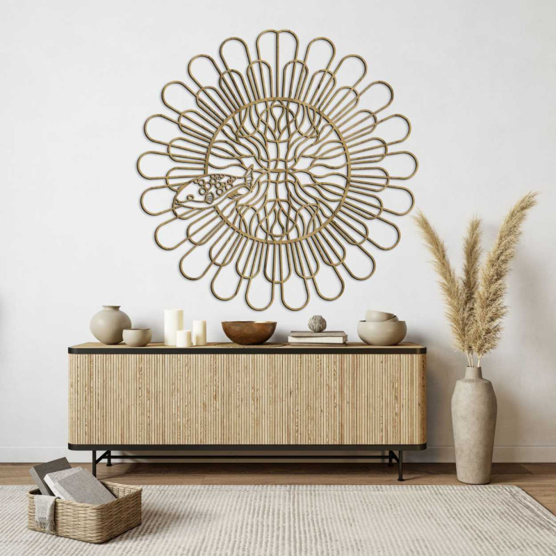 Veľkoplošná nástenná ozdoba s prepletenými líniami a prírodným štýlom.