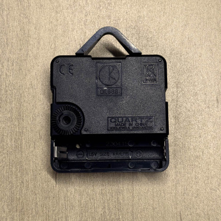 Elegantné hodiny s motívom trávy pre váš domov