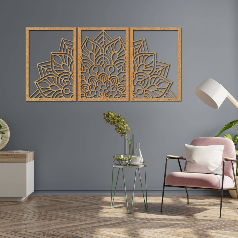 Precízne vyrezávaná mandala a hodiny. Spojenie umenia a prírodného materiálu.