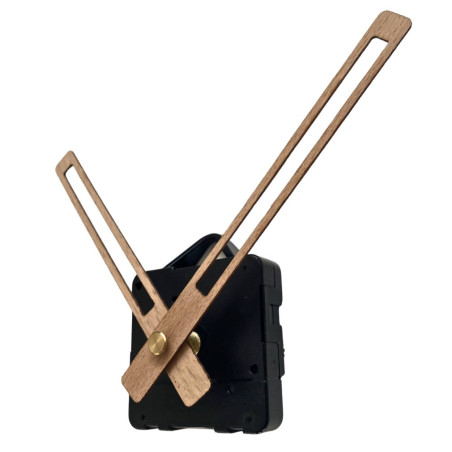 Dizajnové ručičky z bukovej dyhy v prírodnom prevedení pre jedinečné DIY hodiny.