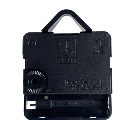 Prírodné ručičky s quartz mechanizmom pre presné a nerušivé meranie času.