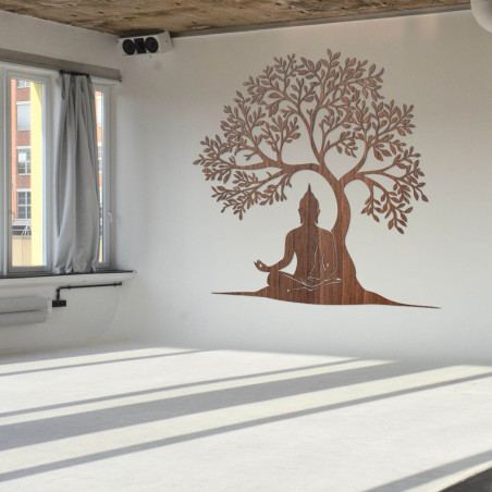 Strom života z dreva s pokojnou siluetou Budhu