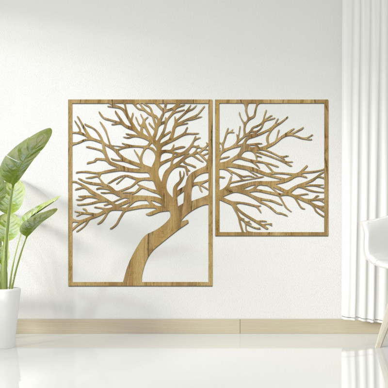 Drevený obraz stromu s vyrezávanými vetvami