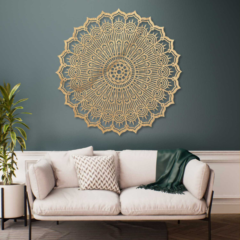 Moderná 3D mandala z dreva na stenu s precíznym výrezom. Štýlová dekorácia do obývačky pre útulný a vizuálne vyvážený interiér.