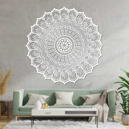 Moderná 3D mandala z dreva na stenu s precíznym výrezom. Štýlová dekorácia do obývačky pre útulný a vizuálne vyvážený interiér.
