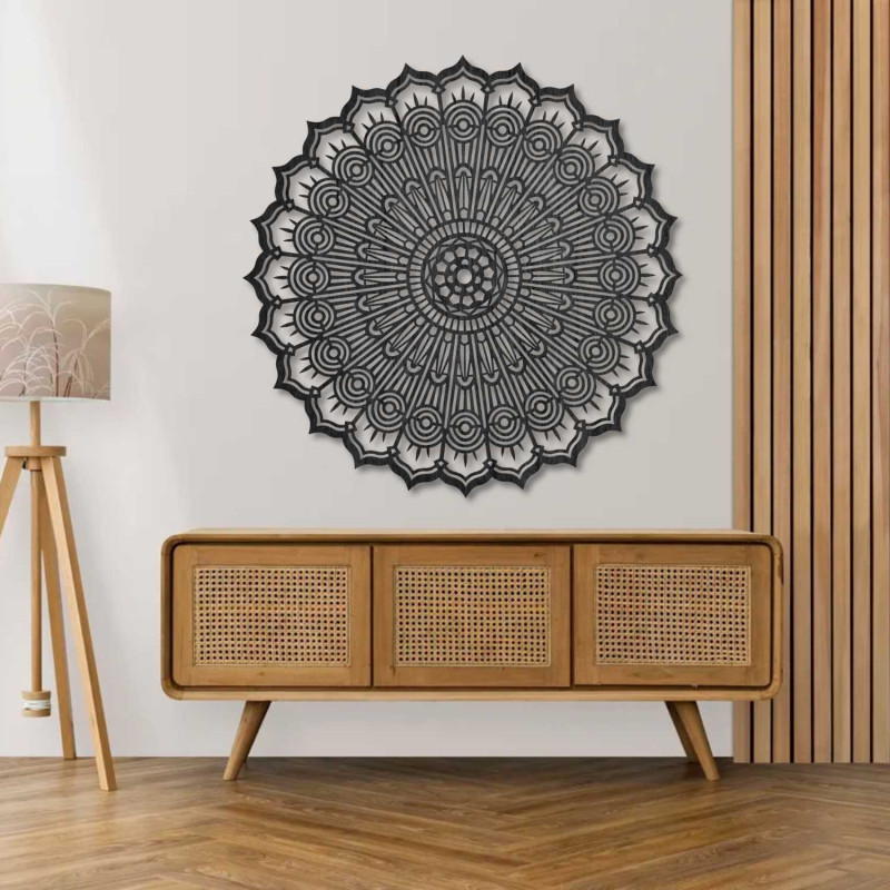 Moderná 3D mandala z dreva na stenu s precíznym výrezom. Štýlová dekorácia do obývačky pre útulný a vizuálne vyvážený interiér.