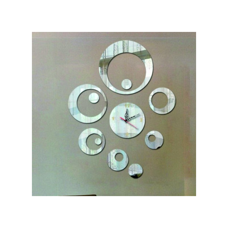 Nástenné hodiny do obývačky SWITCH