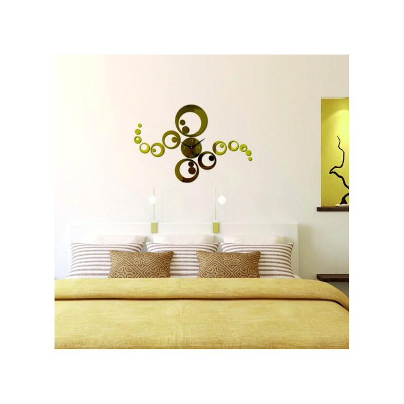 Nástenné hodiny do obývačky SWITCH