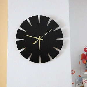 Wooden Wall Clock from HDF SPECTRA
